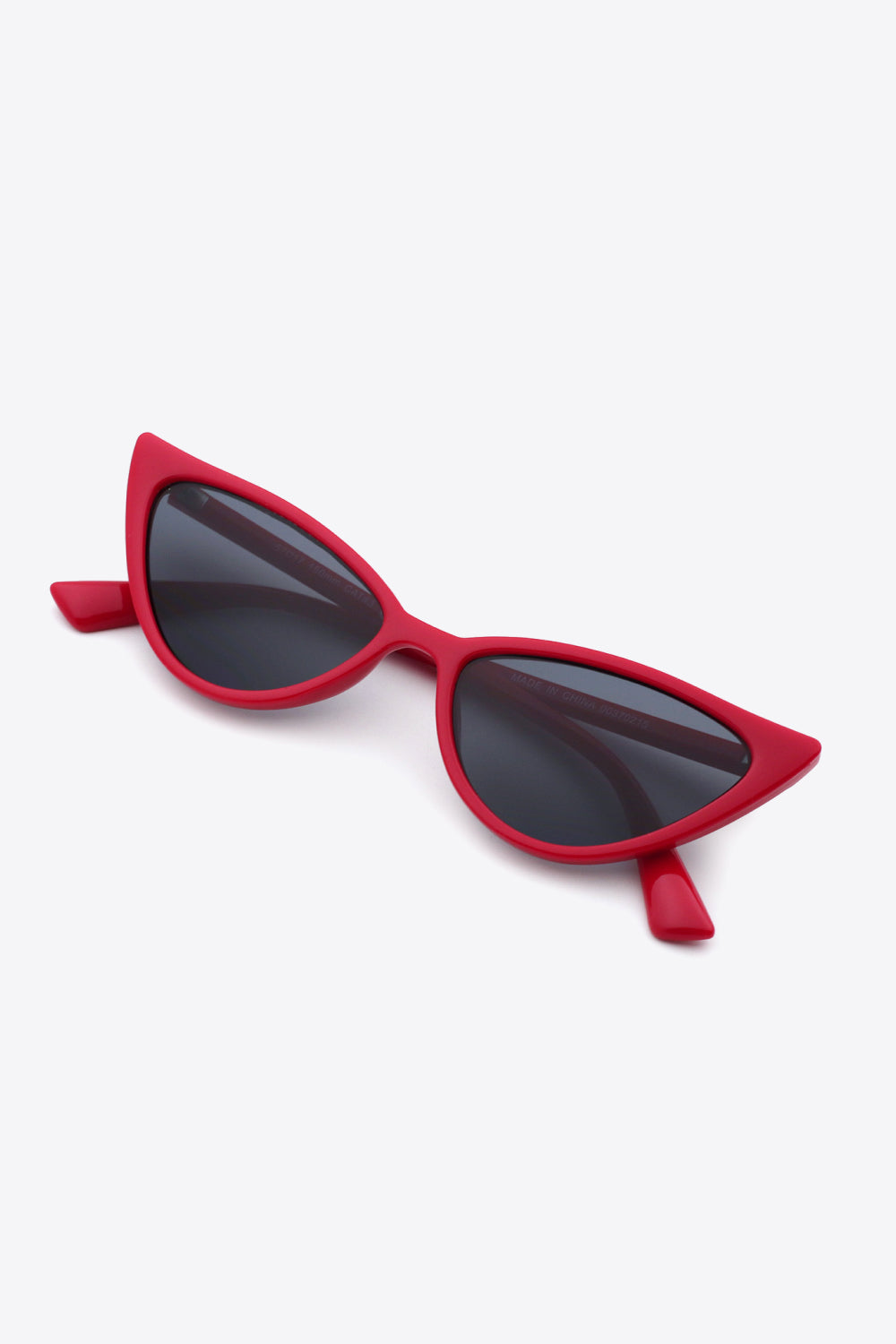 Trendy Cat Eye Sunglasses for Women | All Red Event